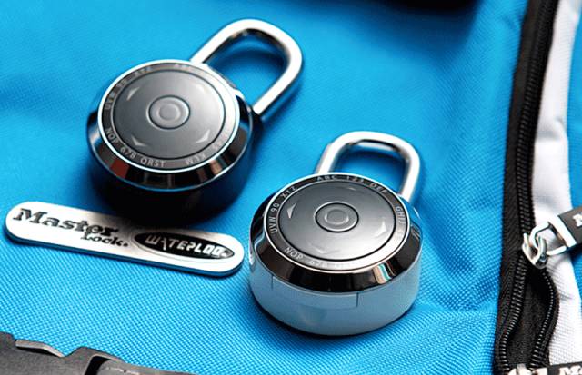 1600萬種密碼組合，科技感十足的觸控密碼鎖